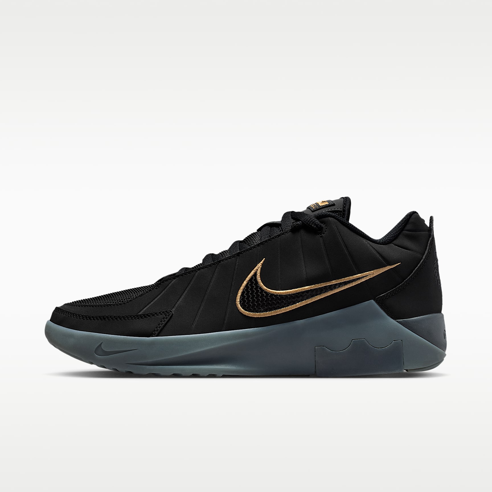 LeBron Witness 9 Basketball Shoes. Nike CA